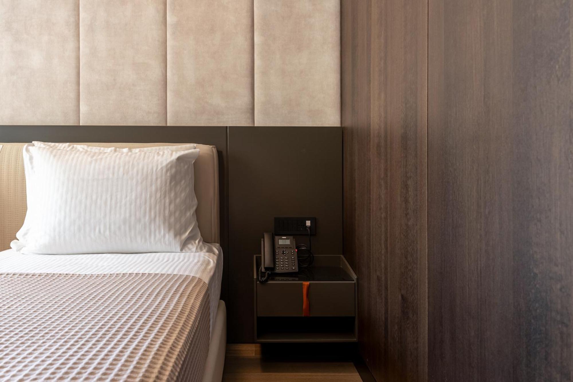 Kaiser Hotel 4*
